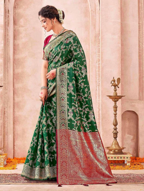 Vasthrlay Weaving Banarasi Peacock Saree