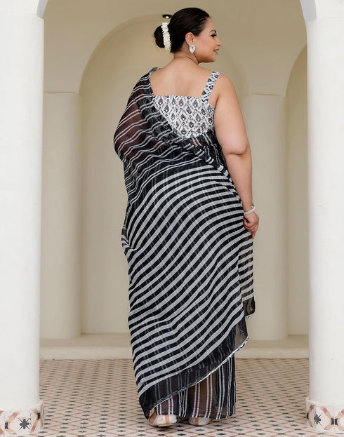 Vasthrlay Chanderi Printed Black | White Saree With Unstitched Blouse Piece