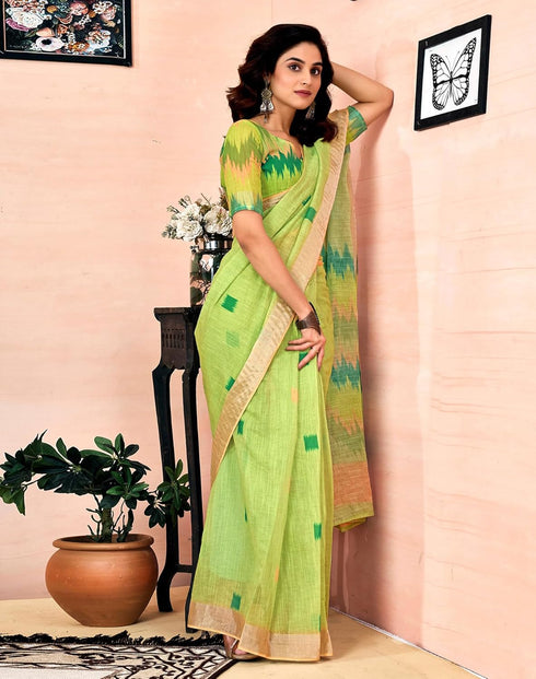 Vasthrlay Womens Printed Unstitched Dark Green Saree
