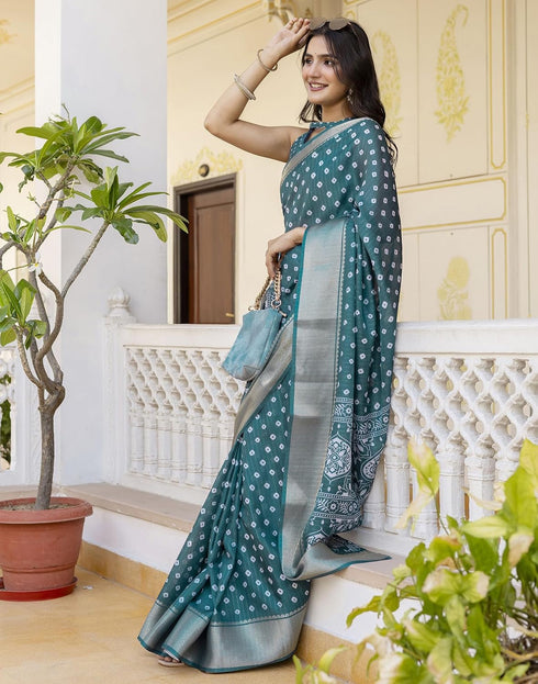 Vasthrlay Womens Printed Green Saree With Unstitched Blouse Piece