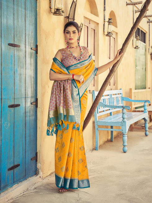 Vasthrlay Kanjivaram Banarasi Festival Unstitched Saree