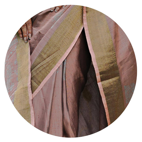 Vasthrlay Fashion Peacock Printed Ethnic Wear