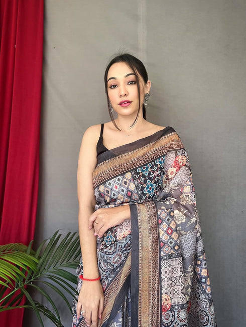 Vasthrlay Cotton Kalamkari Printed Ethnic Wear