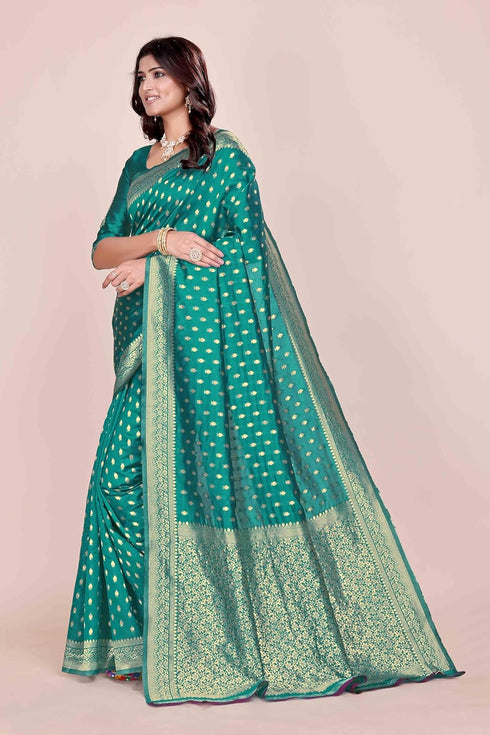 Vasthrlay Wedding Saree
