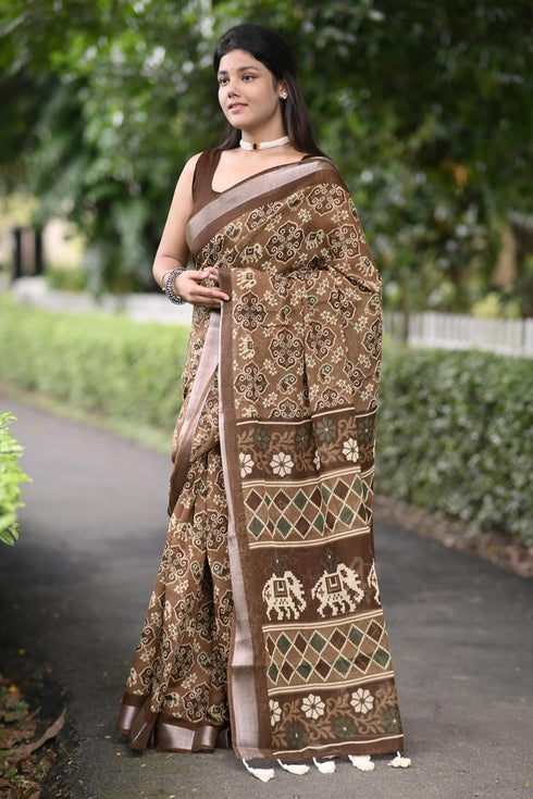 Vasthrlay Fashion Kalamkari Printed Ethnic Wear