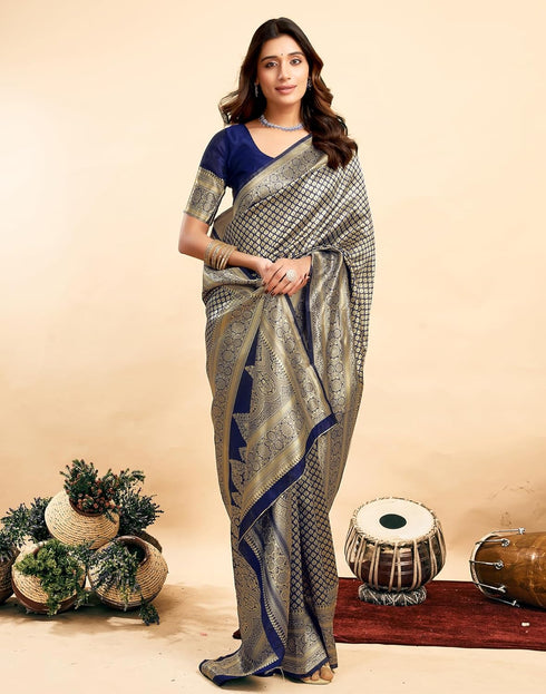 Vasthrlay Kanjivaram Banarasi Wedding Light Green Saree