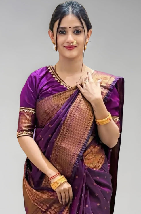 Vasthrlay Banarasi Kanjivaram Kanchipuram BS09 Saree With Blouse Piece