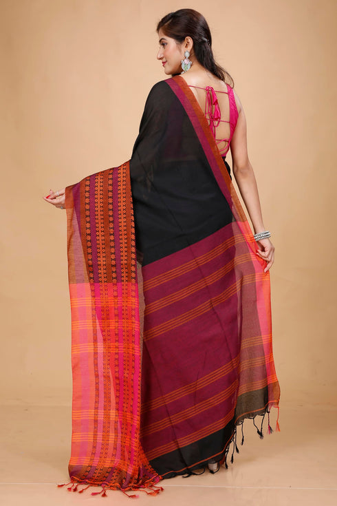 Vasthrlay Begampuri Traditional Saree