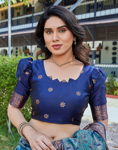 Vasthrlay Banarasi Kanjivaram Az Ys Runika Ethnic Wear