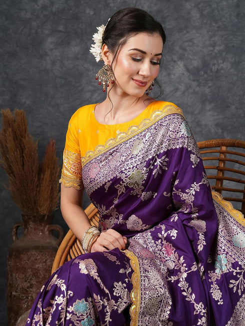 Vasthrlay Georgette Bandhani Green1 Green Saree