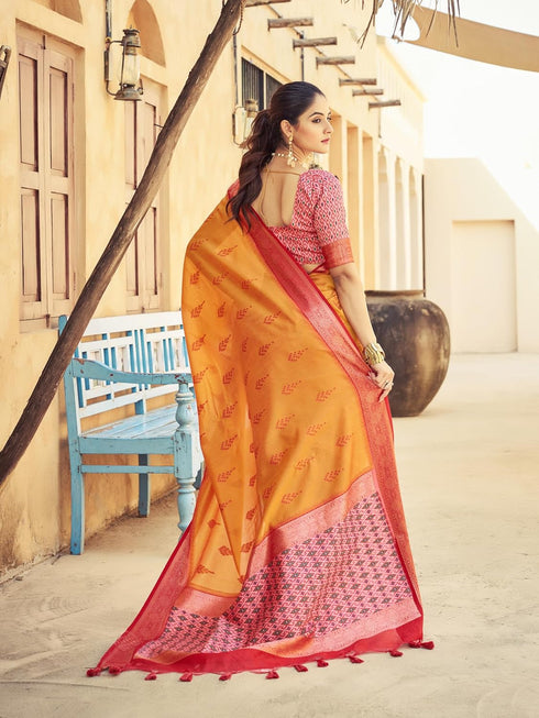 Vasthrlay Kanjivaram Banarasi Festival Unstitched Saree