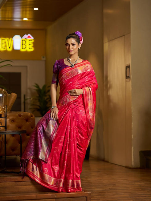 Vasthrlay Unstitched Multicolor Comfortable Friendly Saree