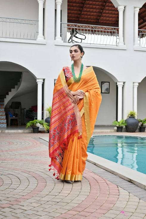 Vasthrlay Tussar Weaving