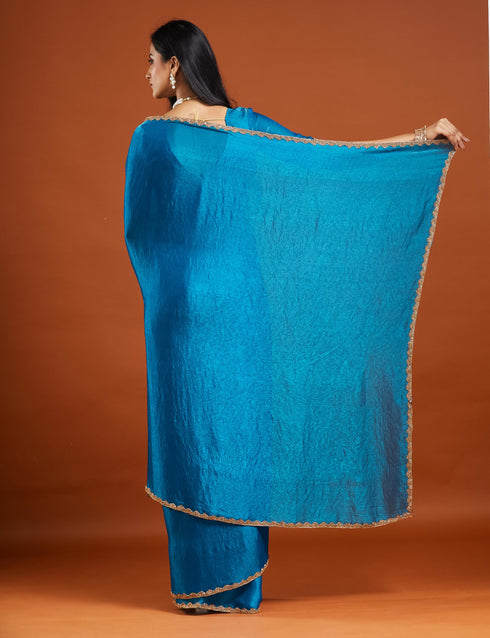 Vasthrlay Border Unstitched Saree