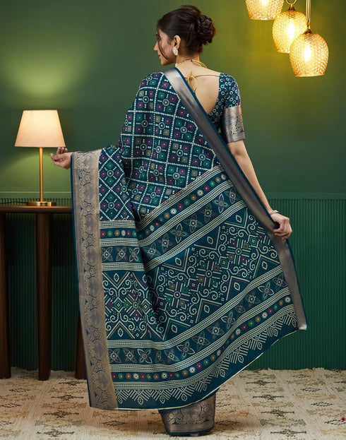 Vasthrlay Bandhani Printed Unstitched Red Saree