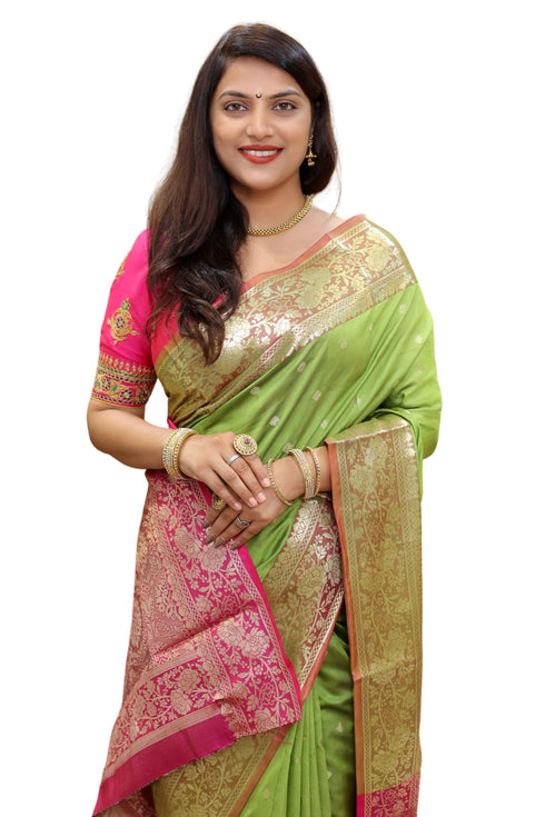 Vasthrlay Banarasi Wedding Saree