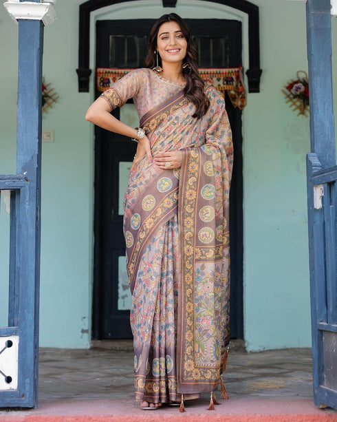 Vasthrlay Handloom Traditional Multicolour Saree