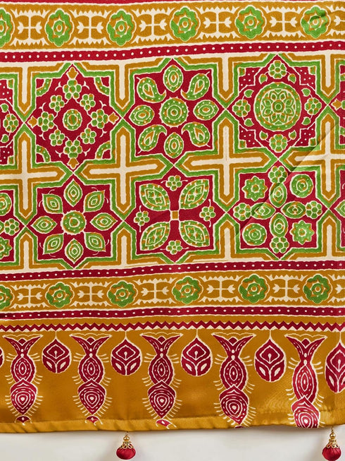 Vasthrlay Printed Tassels Cream Saree
