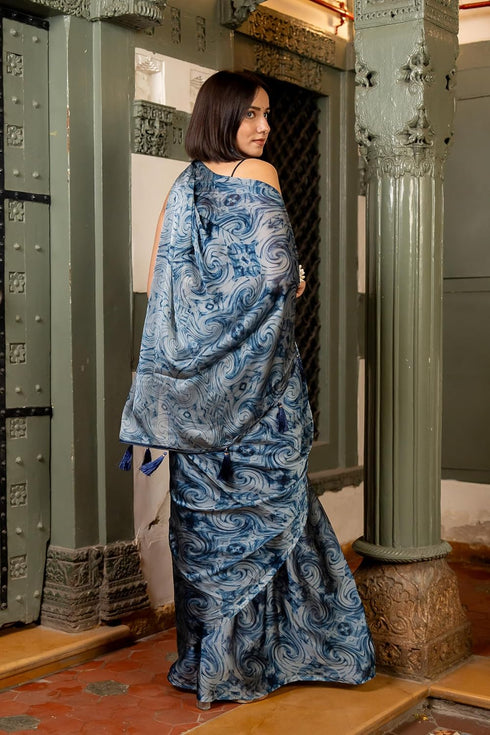 Vasthrlay Fashion Chiffon Geometric Printed Ethnic Wear