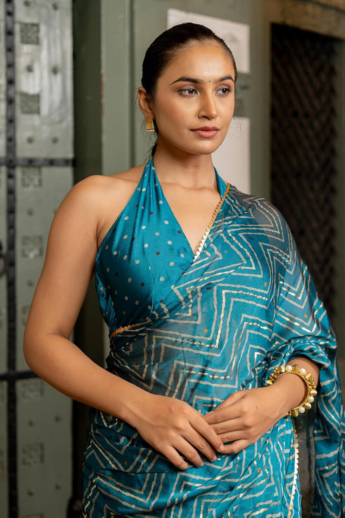 Vasthrlay Fashion Georgette Sequins Navy Ethnic Wear
