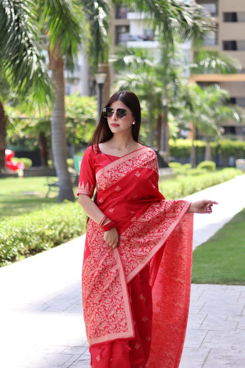 Vasthrlay Tussar Handloom Saree