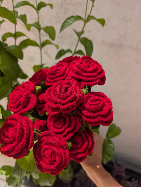 Handicrafts Handmade Crochet Red Roses Bouquet