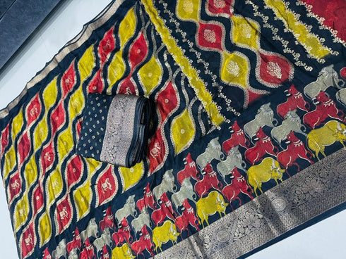 Vasthrlay Masmellow Printed Traditional Designer