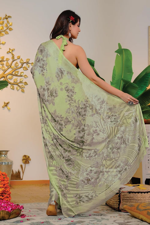 Vasthrlay Fashion Chiffon Georgette Coral Ethnic Wear