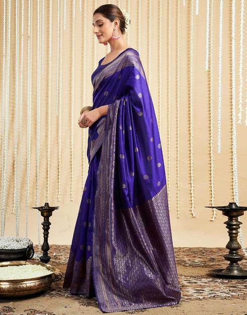 Vasthrlay Womens Banarasi Jacquard Sky Blue Saree