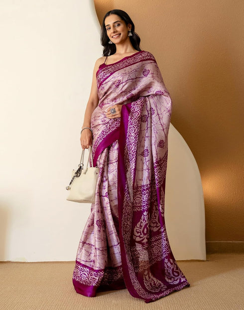 Vasthrlay Womens Printed Unstitched Maroon Saree