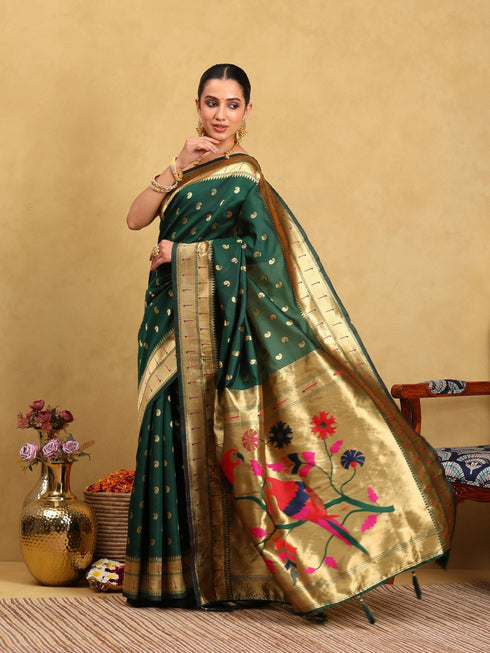 Vasthrlay Saree