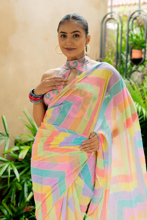 Vasthrlay Fashion Georgette Geometric Green Ethnic Wear