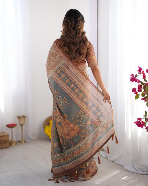 Vasthrlay Grey Green Traditional Multicolor Saree