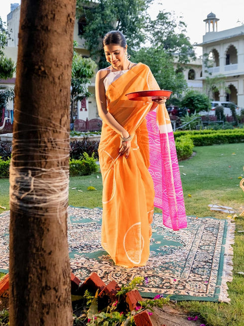 Vasthrlay Bandhani Printed Unstitched Peach Saree