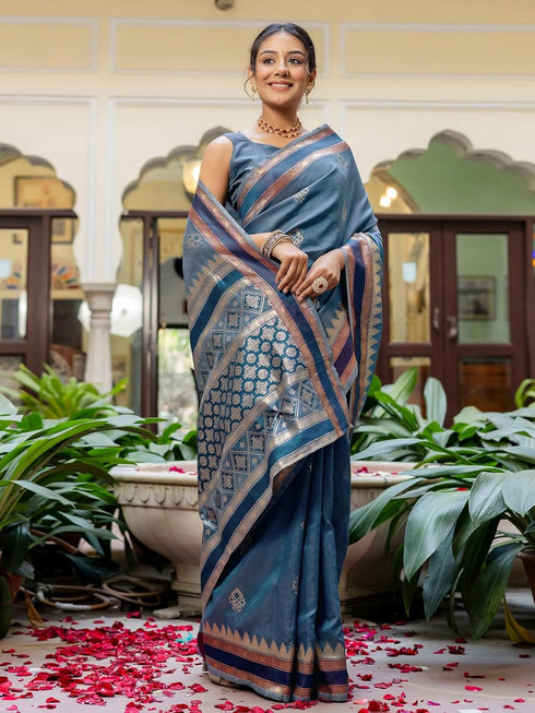 Vasthrlay Banarasi Weaving Unstitched Teal Saree