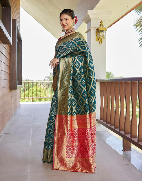 Vasthrlay Banarasi Kanjivaram Az Ys Mintoo Mehendi Ethnic Wear