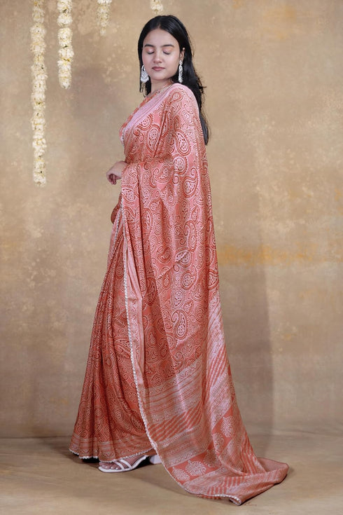 Vasthrlay Fashion Chiffon Paisley Printed Ethnic Wear