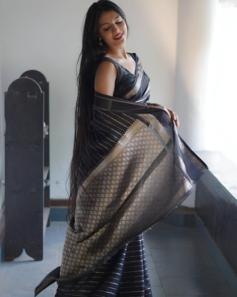 Vasthrlay Banarasi Unstitched Saree