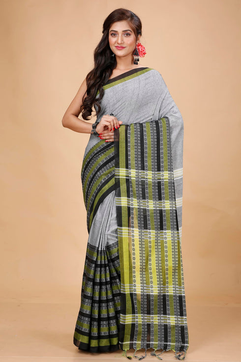 Vasthrlay Begampuri Traditional Saree