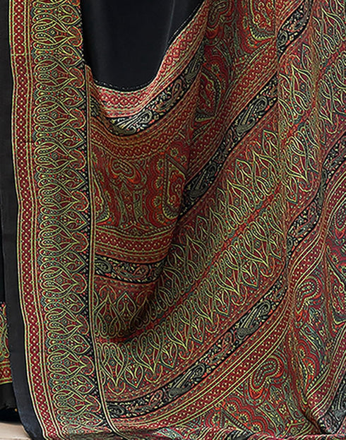 Vasthrlay Abstract Printed Unstitched Multicolor Saree