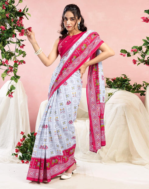 Vasthrlay Womens Printed Unstitched Wine Saree