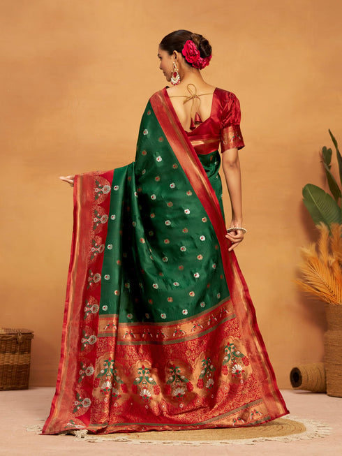 Vasthrlay Paithani Saree