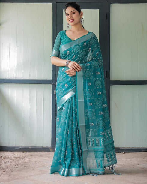 Vasthrlay Floral Printed Tassels Saree