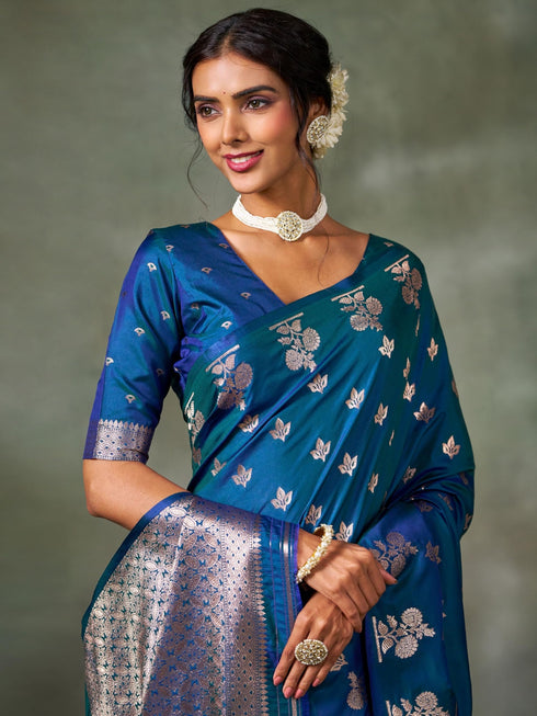 Vasthrlay Banarasi Saree