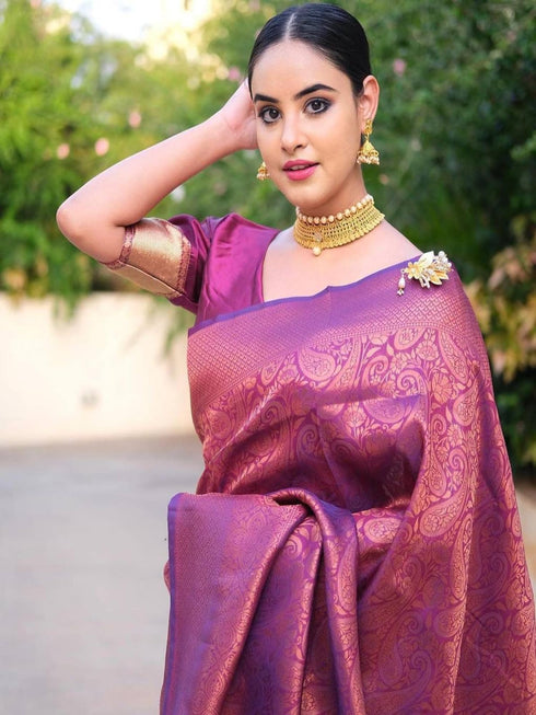 Vasthrlay Banarasi Saree