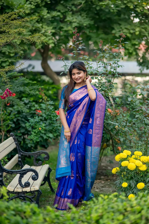 Vasthrlay Kanjivaram Weaving Contrast