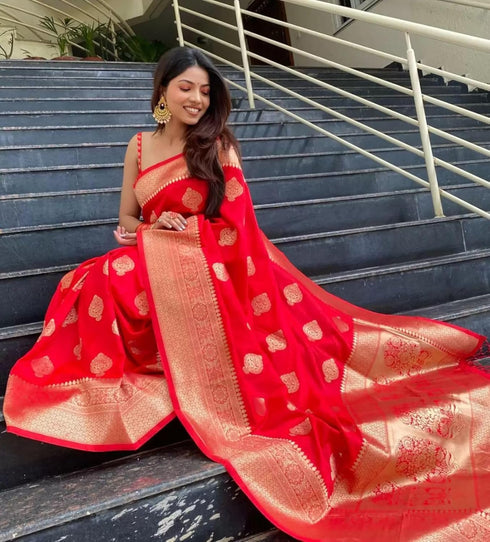 Vsathrlay Saree Wear Party Collections