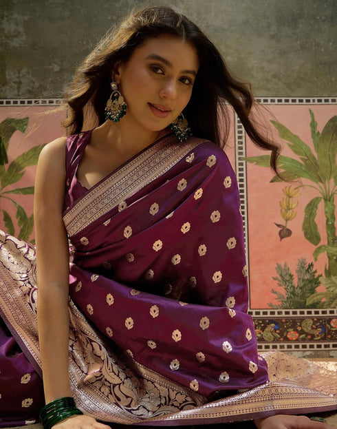 Vasthrlay Kanjivaram Jacquard Unstitched Pink Saree