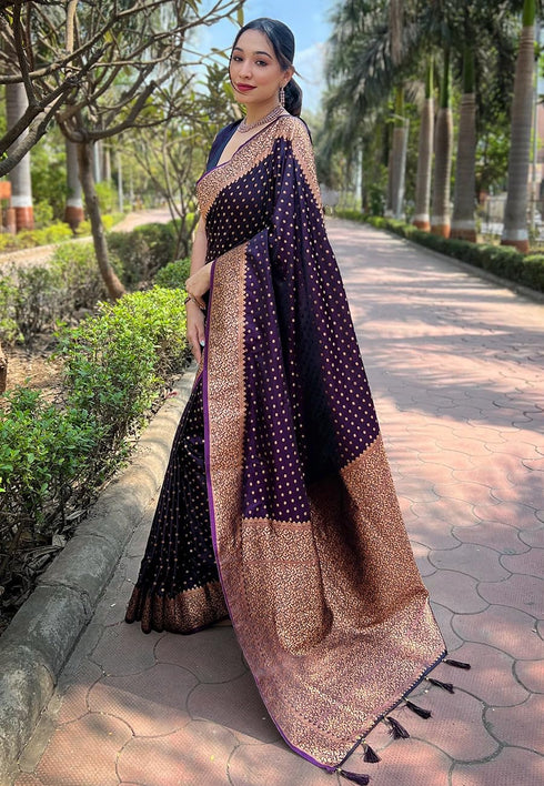 VasthrlayWomen's Banarasi Kanchipuram Saree