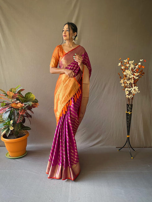 Vasthrlay Leriya Patola Banarasi Ethnic Wear